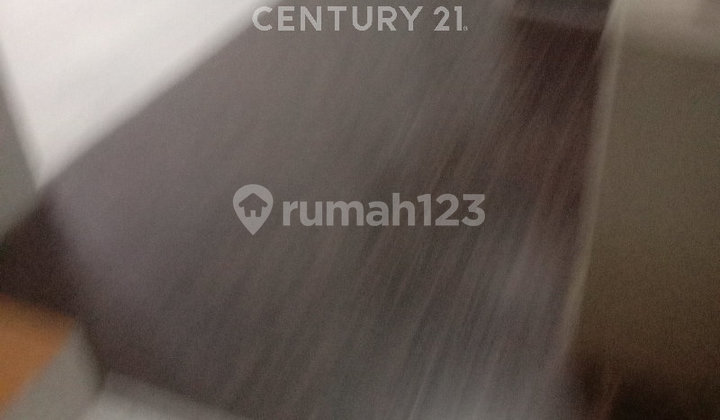 Comfortable Move-In Ready House in Lippo Karawaci 2