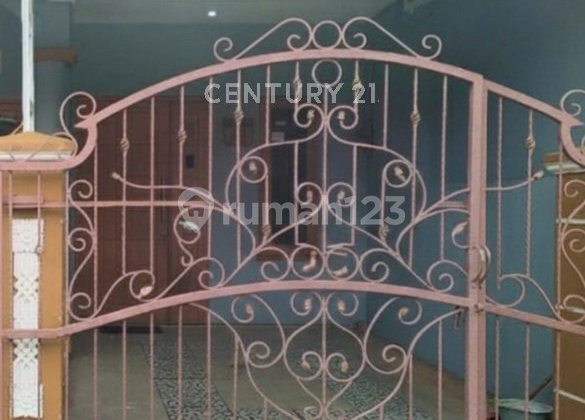 Karawaci Charm Near Sports Center, Mentari Hospital, UMN, SMS