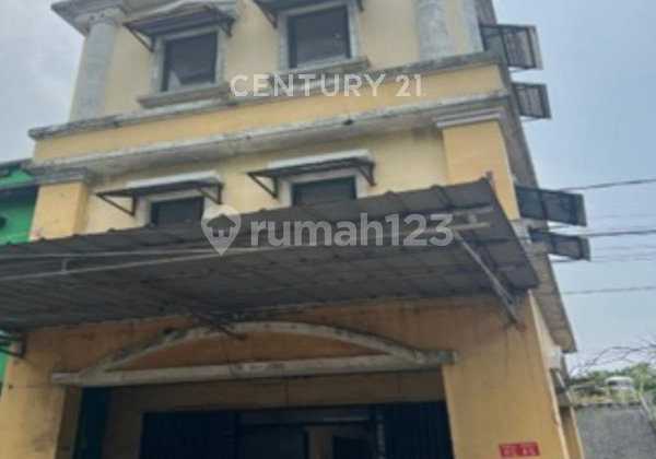 Ruko Taman Royal, Ruko Permata Niaga 1, Permata Street No 1 1