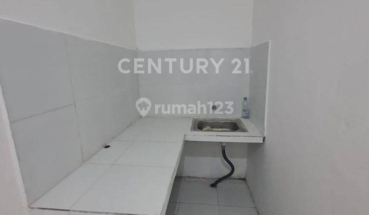 Rumah Siap Huni Di Cluster Royal Karawaci Sukabakti Kab Tangerang 2