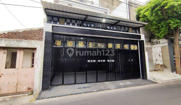 Rumah Baru Modern di Tengah Kota Bandung 1