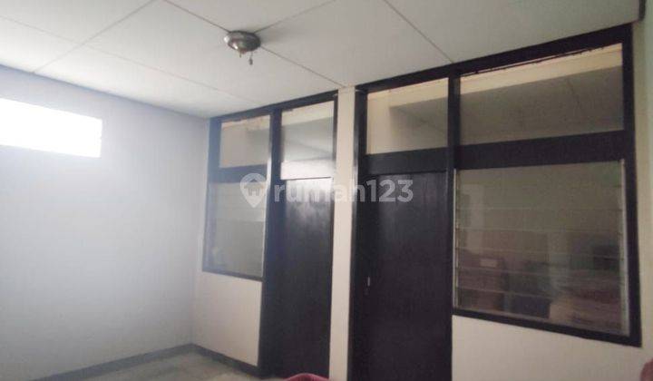 Rumah Bagus Jual Cepat 5BR di Pusat Kota Bandung 2