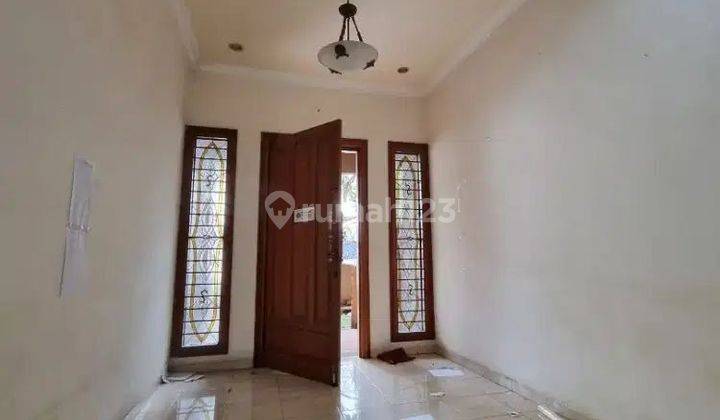 Dijual Rumah Manyar Tirtoyoso Tengah Kota Surabaya
 2