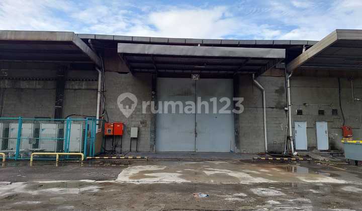 Gudang Pulogebang, Cakung, Jakarta Timur
