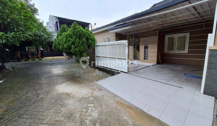  Rumah Mewah  Metland, Hook, Jual cepat 1