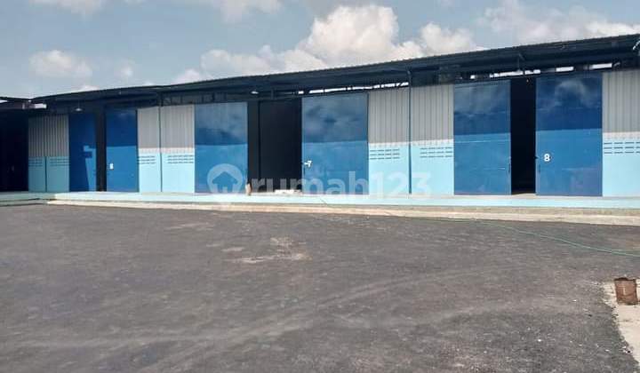 Gudang Pulogebang Cakung Jakarta Timur