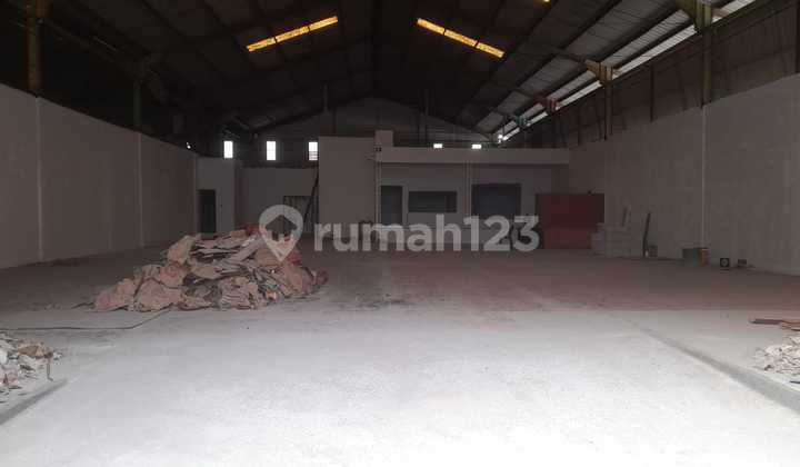 Cakung Warehouse, Ujung Menteng, East Jakarta