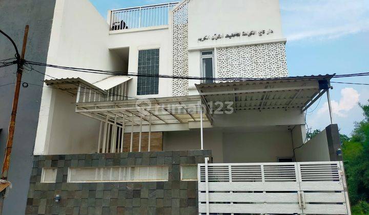 Rumah 3 Lt Siap Huni di Cipete Tangerang 1