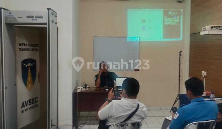 For sale 2-story shop house in Taman Royal Tangerang