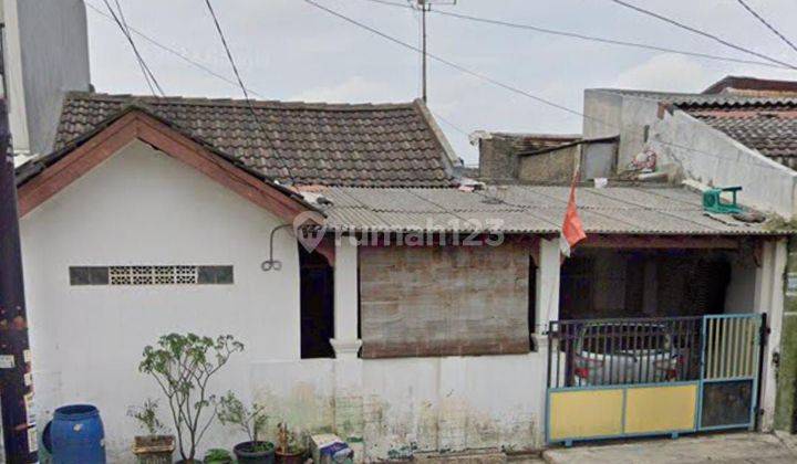 Rumah tua di perumahan alam indah cipondoh 1