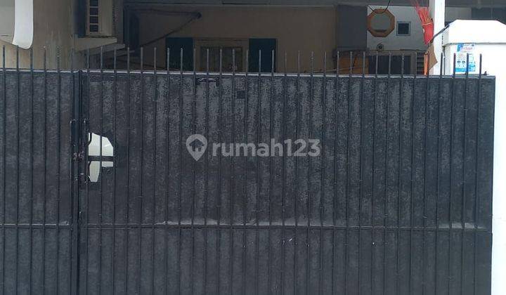 Rumah siap huni di cluster yunani banjar wijaya 1