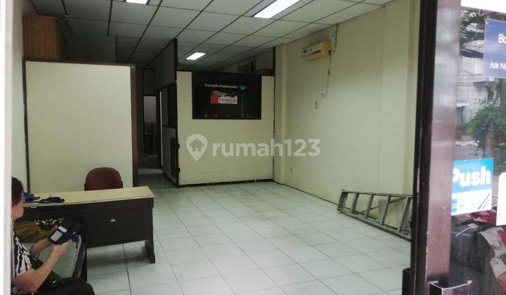 Dijual Ruko 3.5 Lantai di Tanah Abang Jakarta  2