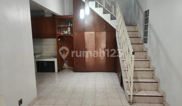 DIJUAL CEPAT Rumah 2 lantai di Lippo Karawaci, Tangerang. 2