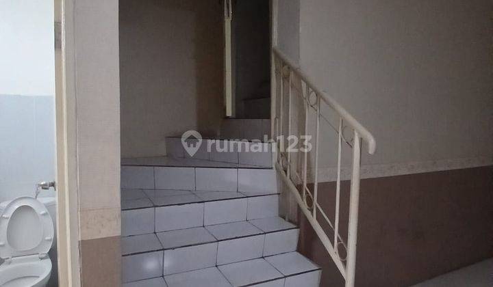 Dijual ruko 3 lantai di taman royal tangerang 2