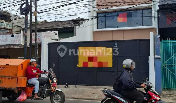 Disewakan Ruko Hasyim Ashari Cipondoh 3,5 LT