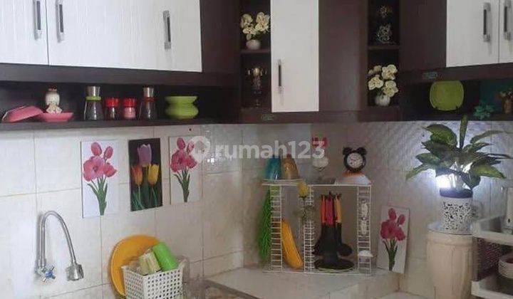 Dijual rumah siap huni semi furnish di karang tengah 2