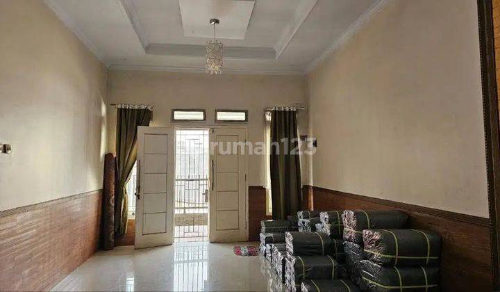 Dijual Rumah 2 Lantai Siap Huni di Taman Royal 3 Tangerang 2