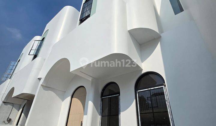 Rumah Little Santorini Citra Garden 2, Kalideres Jakarta Barat 2