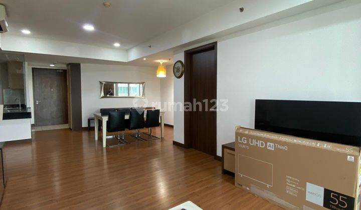 Apartement Kemang Village 3 BR Semi Furnished Bagus