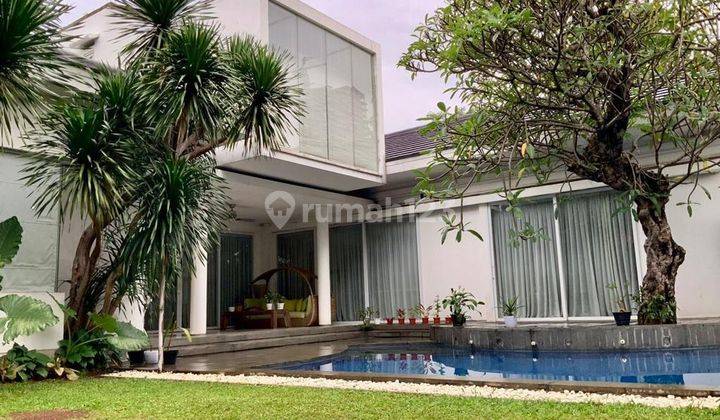 Dijual Rumah Modern Unfurnished di Jl Ampera Raya, Kemang 1