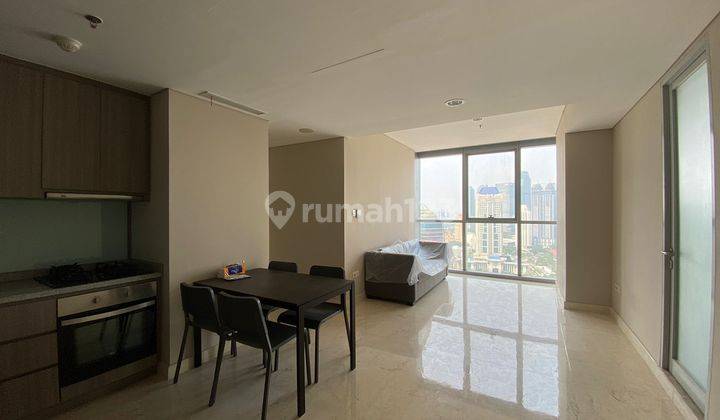 Dijual Apartement Ciputra World 2 Jakarta 2 BR Semi Furnished 1