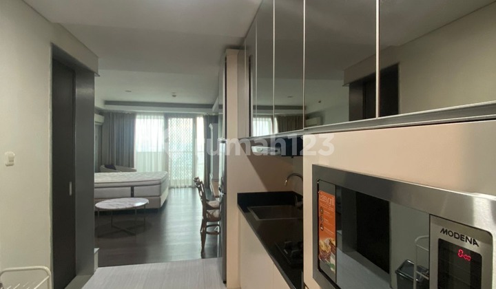 Disewakan Apartment Kemang Village Residence Tipe Studio Bagus 2