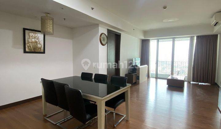 Apartement Kemang Village 3 BR Semi Furnished Bagus 2