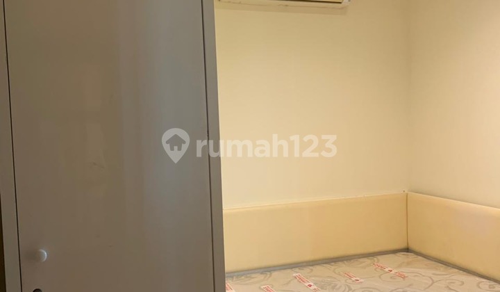 Dijual Apartment Hamptons Park Tipe 4 BR Bagus Semi Furnished 2