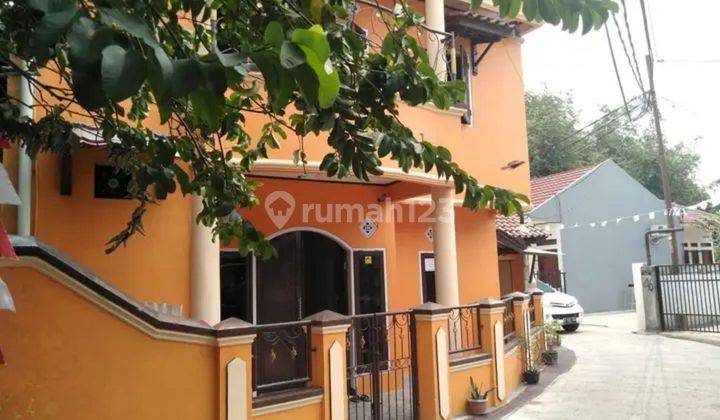 Dijual Rumah Cakep bisa tempat usaha strategis di Pondok Gede 2