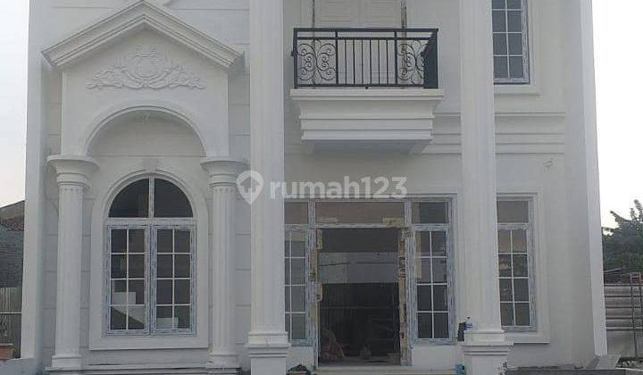 Dijual Rumah Mewah Putih American Konsep di Ciracas Jaktim 1