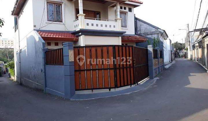 Dijual Rumah 2 Lantai Hook Siap Huni Murah Ciracas Jaktim 1