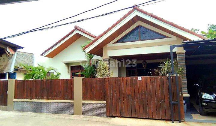 Dijual Rumah Besar Baru dan Bagus di Ceger Taman Mini 1