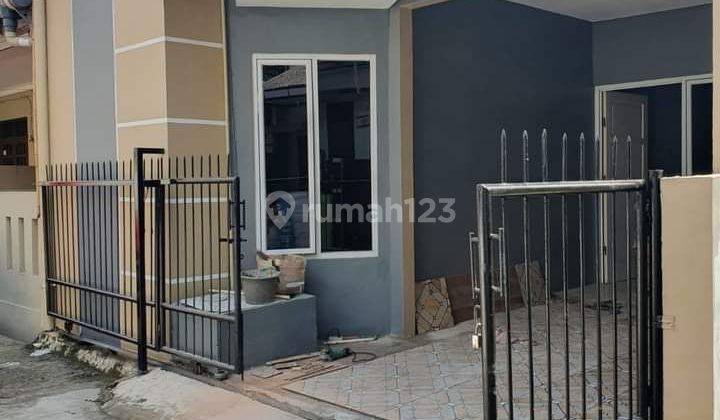 Rumah siap di tempati bagus dan Strategis deket Sekolah JIS PKP 1