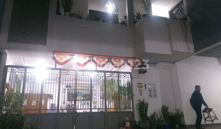 For Rent House Suitable for Residence and Office Bambu Apus East Jakarta For Rent House Suitable for Residence and Office Bambu Apus East Jakarta