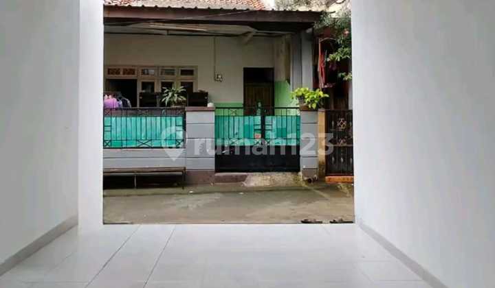 Rumah Stok Ready Desain Mewah Ciracas Jakarta Timur 2