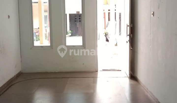 Jual Rumah Siap Huni Dalam Komplek Dkt LRT Ciracas Jakarta Timur