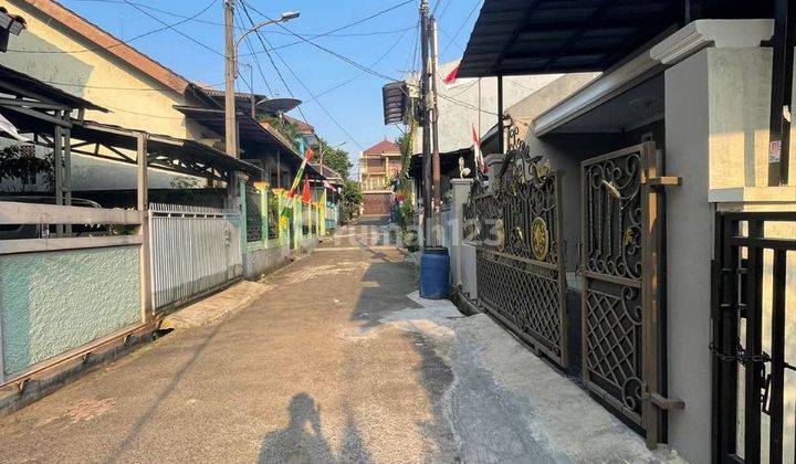 Rumah Bagus Terawat Kokoh dan Murah di jagakarsa Jakarta Selatan 2