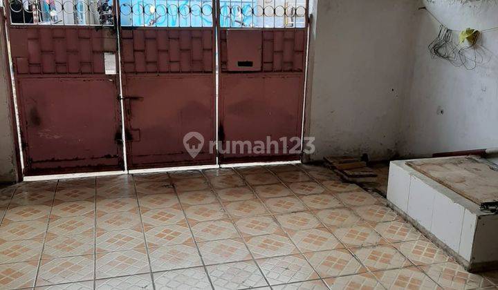 Investasi Menyenangkan Rumah 2 Lt. Model Dulu Di Bandengan Utara Dijual 1