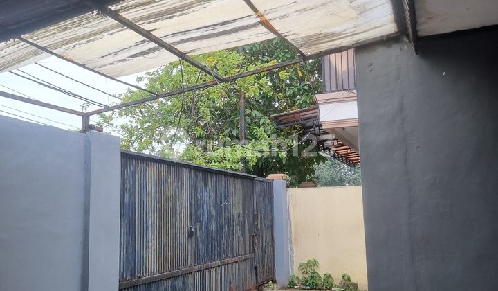 Large House for Rent in Duta Bandara Permai, suitable for Small Home Industry