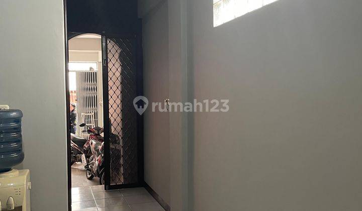 Disewakan Rumah Hook (furnished) 3 Lantai Di Teluk Gong 1