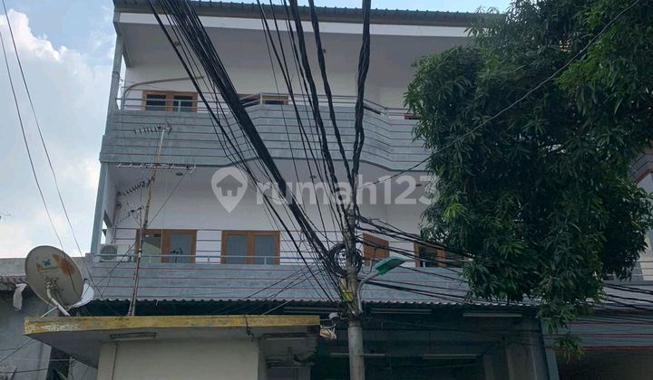 Investasi Untung Rumah 3 Lantai Luas 90 M2 Di Jelambar Fajar