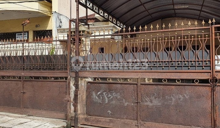 Disewakan Gudang 2 Lantai di Jl. Labu, Ma-Bes, Luas Bangunan 500 M2