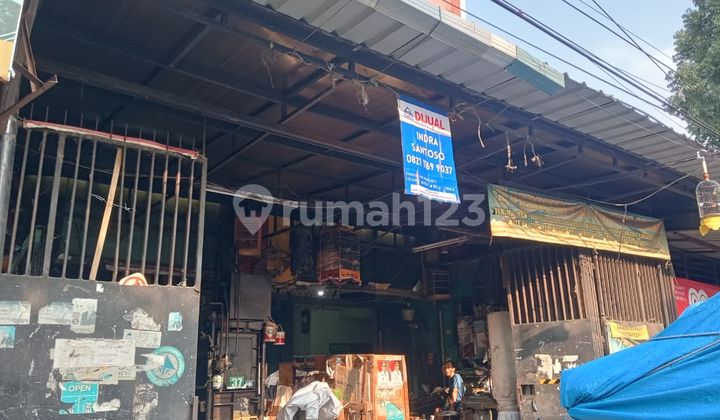 Guaranteed Profitable Investment, 5-Story Shop House in Busy Business Area on Bungur Besar Raya, Central Jakarta for Sale 2