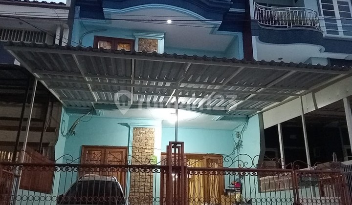 Investasi Pasti Untung, Rumah 2,5 Lantai Di Citra 2 Extention Dijual
