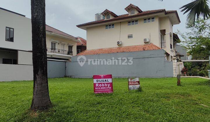 tampak depan dijual cepat kavling hook/sudur taman