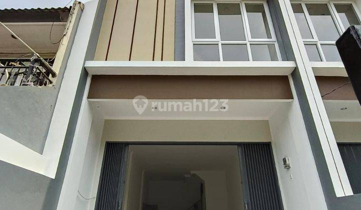 Ruko 2 Lantai, Brand New, SHM, Luas 67.5 m2, Strategis 2