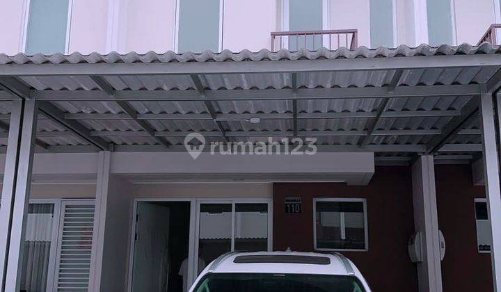 Rumah 3 lantai di lokasi strategis, Sedayu City. Baru dan murah 2