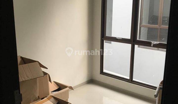 Dijual Rumah di Viola,linea Graha Raya Bintaro Tangsel  2