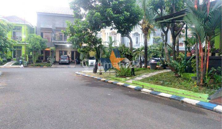 Rumah Hook di Dkt Transmart Cluster Graha Raya Bintaro Tangsel  1