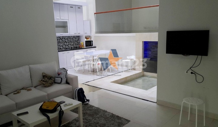 Split Level House in Kebayoran Bintaro Sector 7 Tangsel